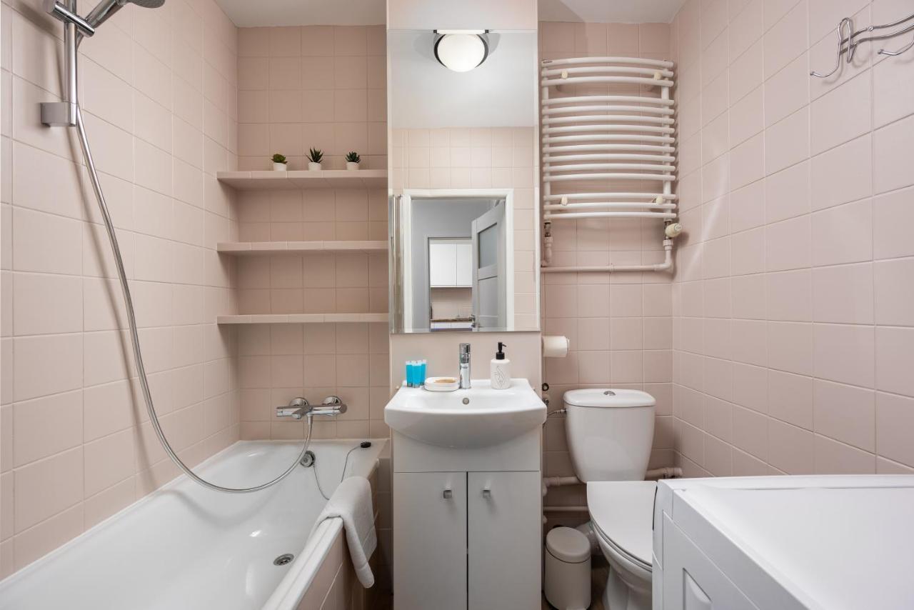 9Th Floor City View Apartment Warsaw Luaran gambar